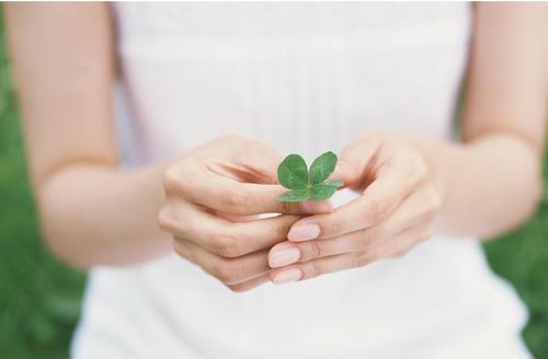 身上的白斑如何能确诊?